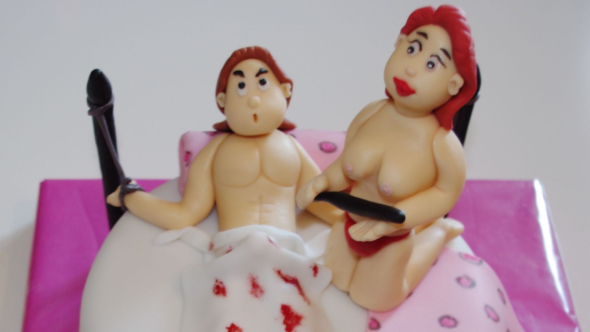 Tartas eróticas para despedidas soltera, soltero. Ideas de Tartas de Fondant eróticas tematizadas
